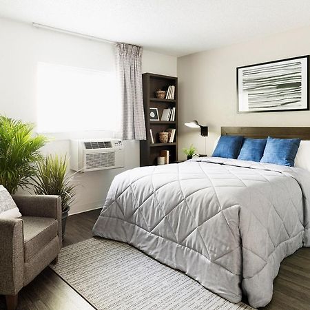 Intown Suites Extended Stay Indianapolis In -I70 Post Drive Extérieur photo