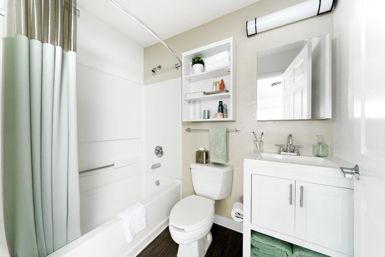 Intown Suites Extended Stay Indianapolis In -I70 Post Drive Extérieur photo