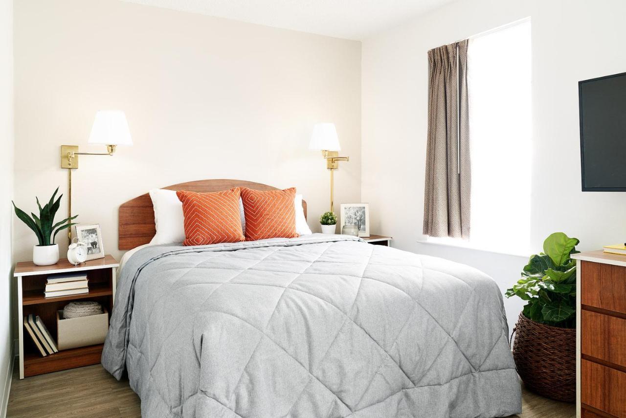 Intown Suites Extended Stay Indianapolis In -I70 Post Drive Extérieur photo